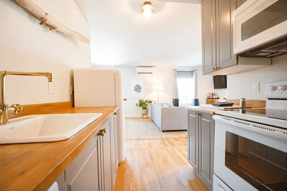 GREAT ISLAND INN - A Modern Boutique Hotel