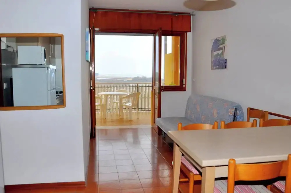 Sea View Flat few Steps From the Beach