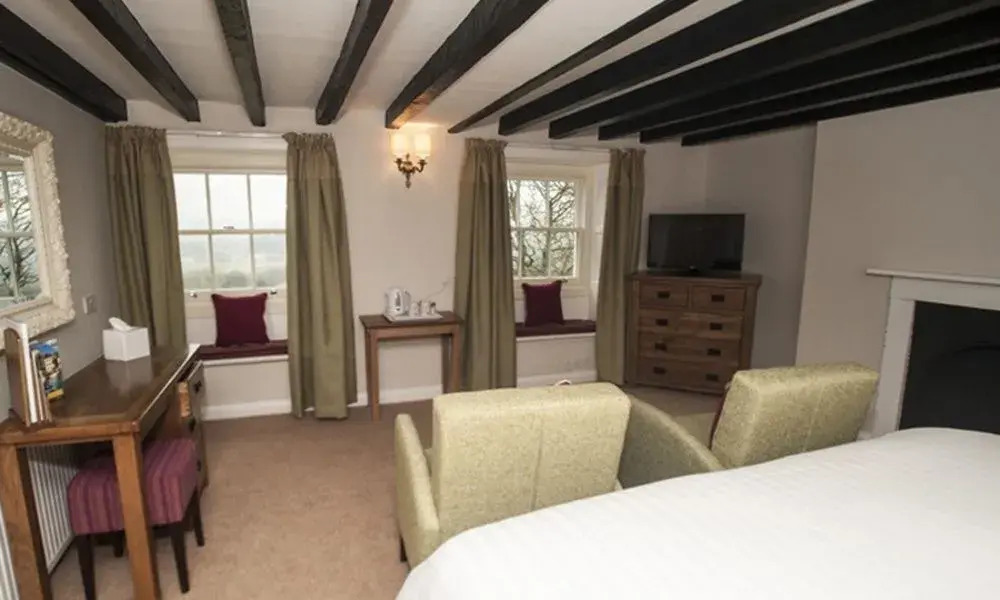 Larpool Hall