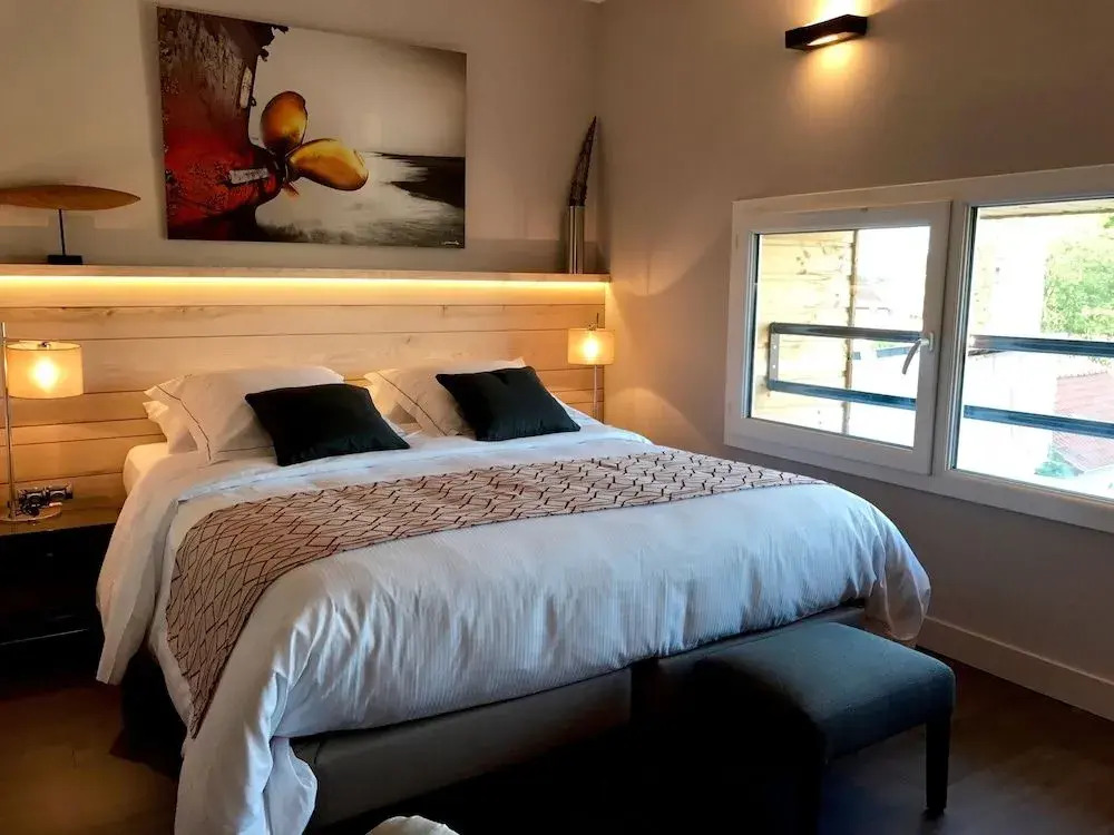 LOGIS Hotel-Restaurant Le Relais dAligre