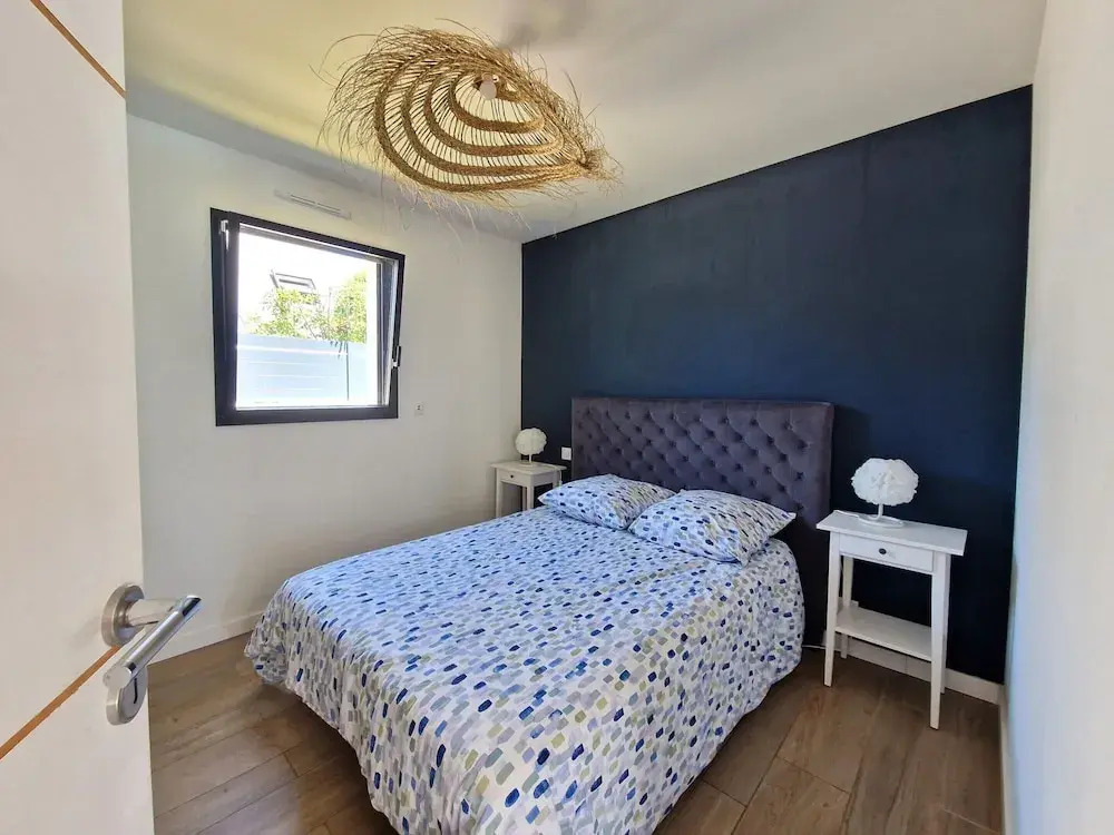 Beautiful House With Heated Pool, Ploemeur
