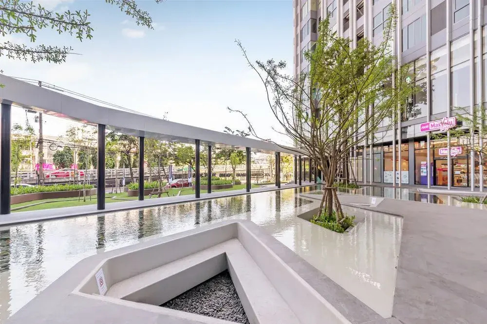 IDEO Q Condo By Favstay