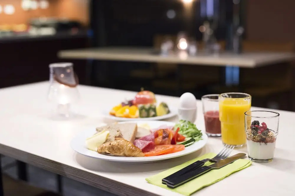 Svalbard Hotell | The Vault