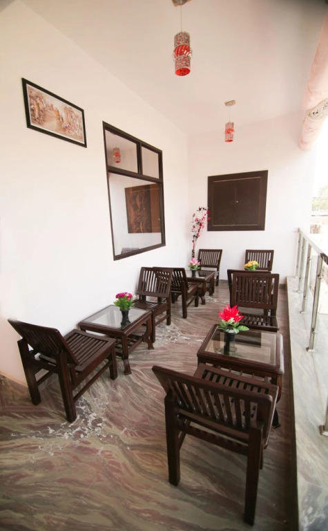 Hotel Taj Niwas