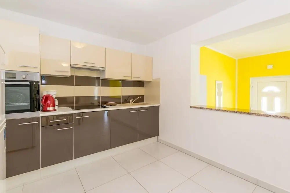 Spacious Apartment Janko