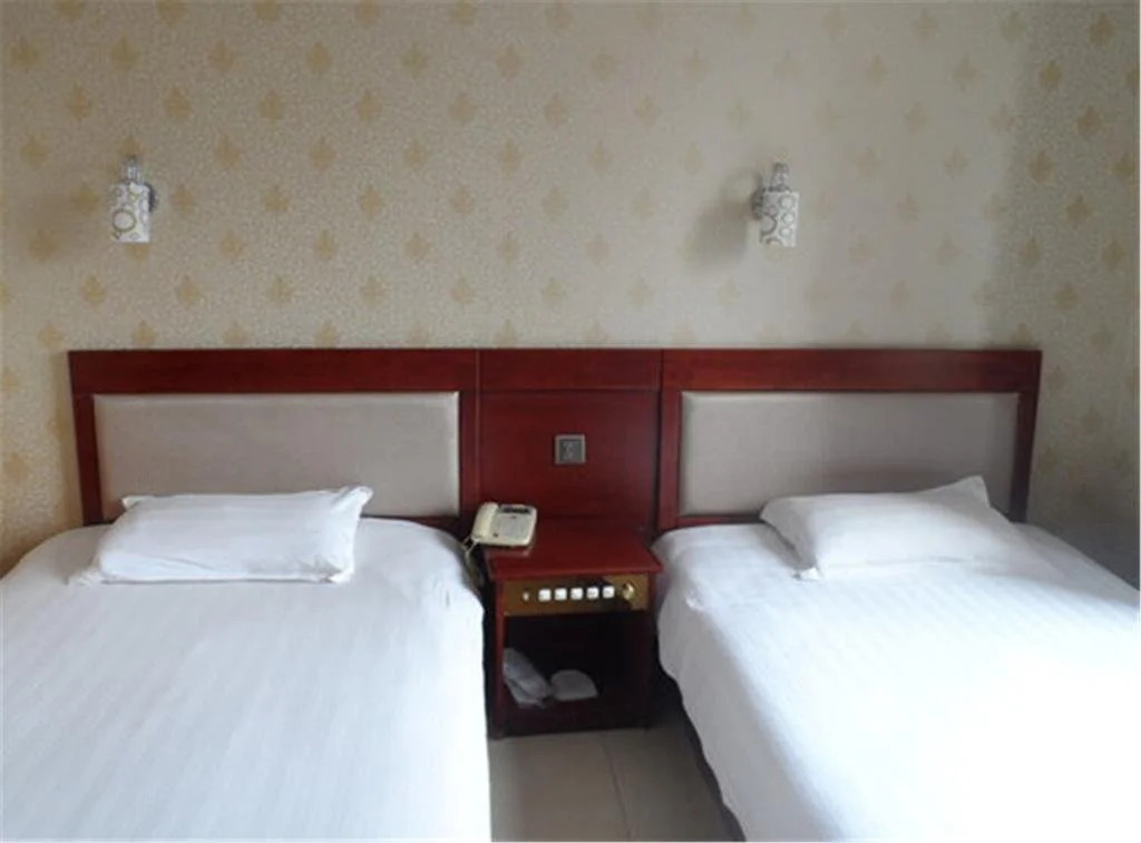 Yijia Express Hotel