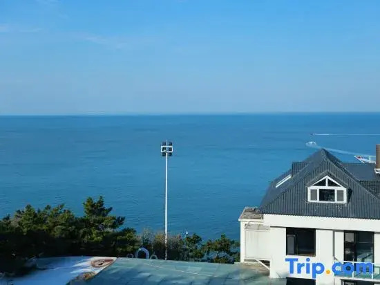 kongchan Homestay (Weihai Torch Eighth Street Branch)