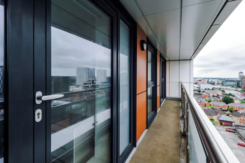 Quayview Oasis in Salford