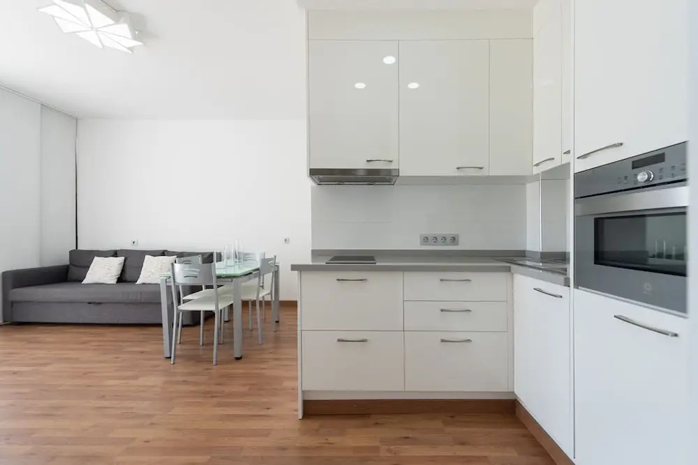 Great Balcony Apartament, Beach Views, Wifi