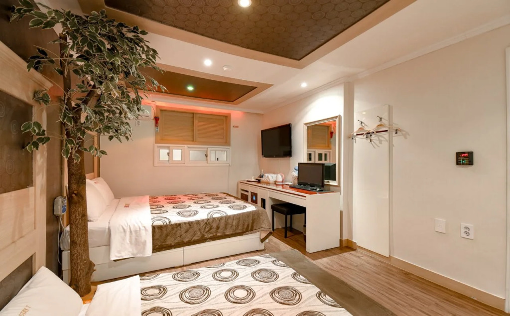Stay7 Motel