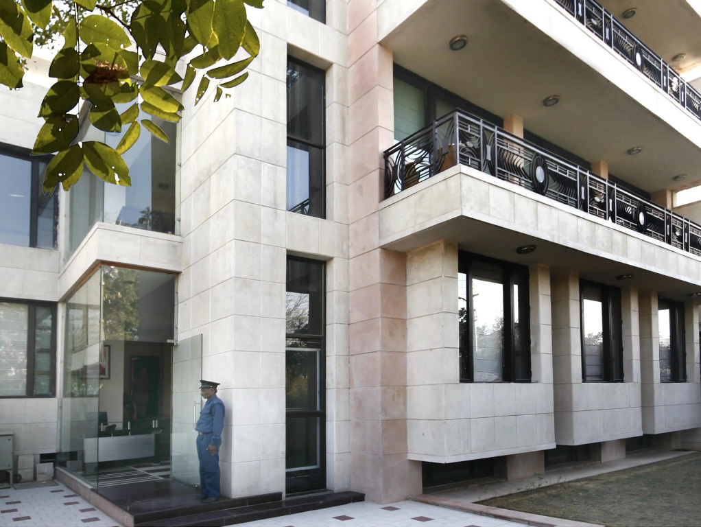 Ahuja Residency Parklane