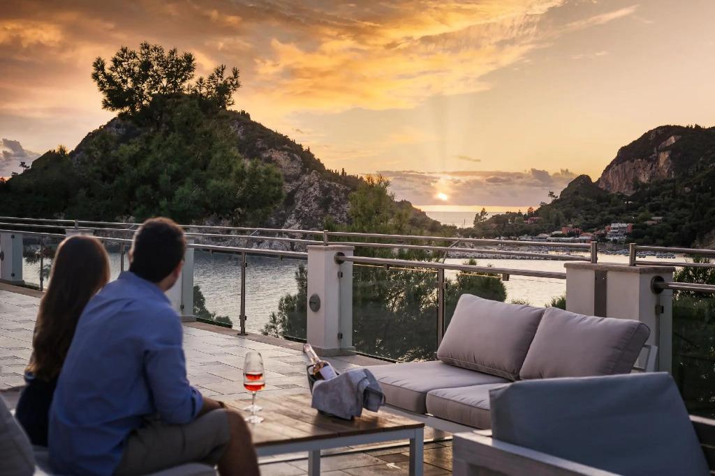 Akrotiri Beach Resort & Spa