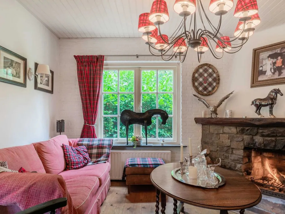 Beautiful Holiday Home in Baarle-nassau With Garden