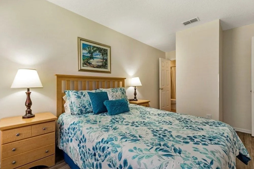 SC1041 Resort Amenities Private Pool and Spa Games Room and Wi Fi by R