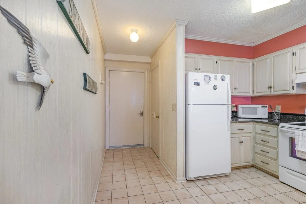 Sea Oaks 208