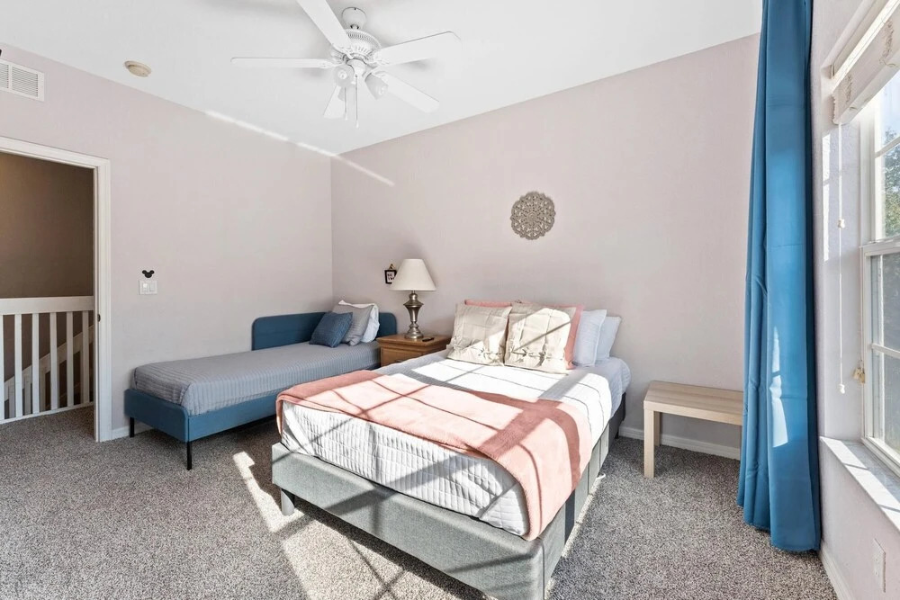 Caravelle House