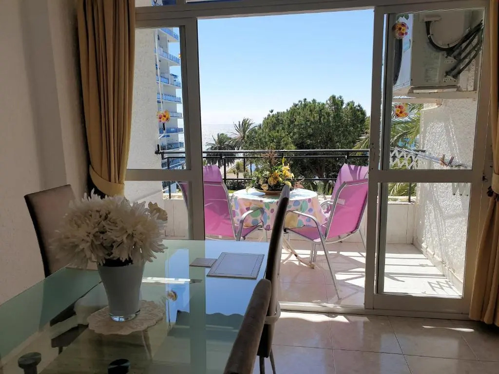 Spacious And Refurbished Apartment with Sea Views in Skol Marbella 439