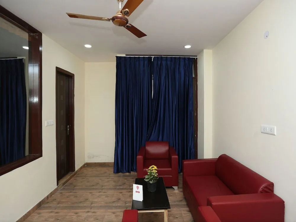 Hotel Royal India By OYO Rooms