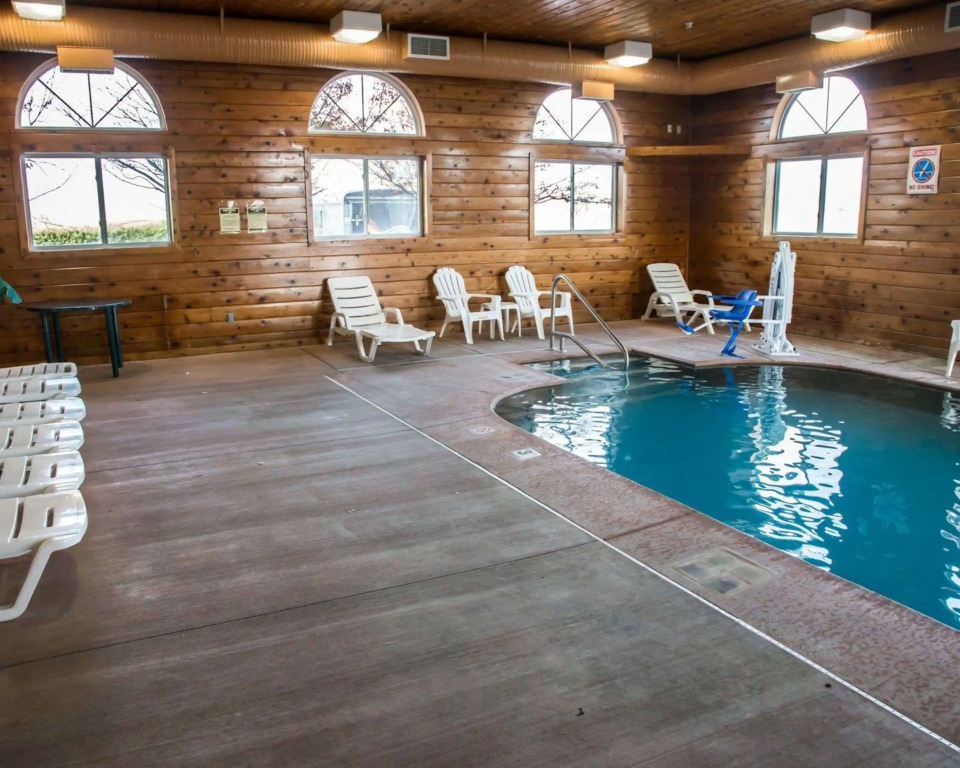 Quality Inn & Suites Loves Park near Rockford