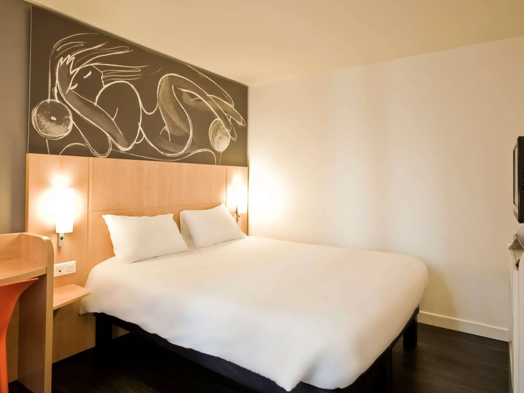 ibis Paris Père Lachaise