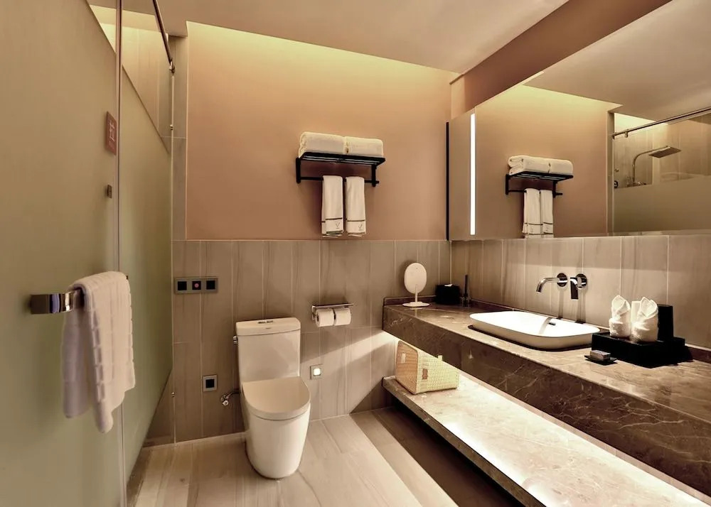 Hangzhou Vline Hotel