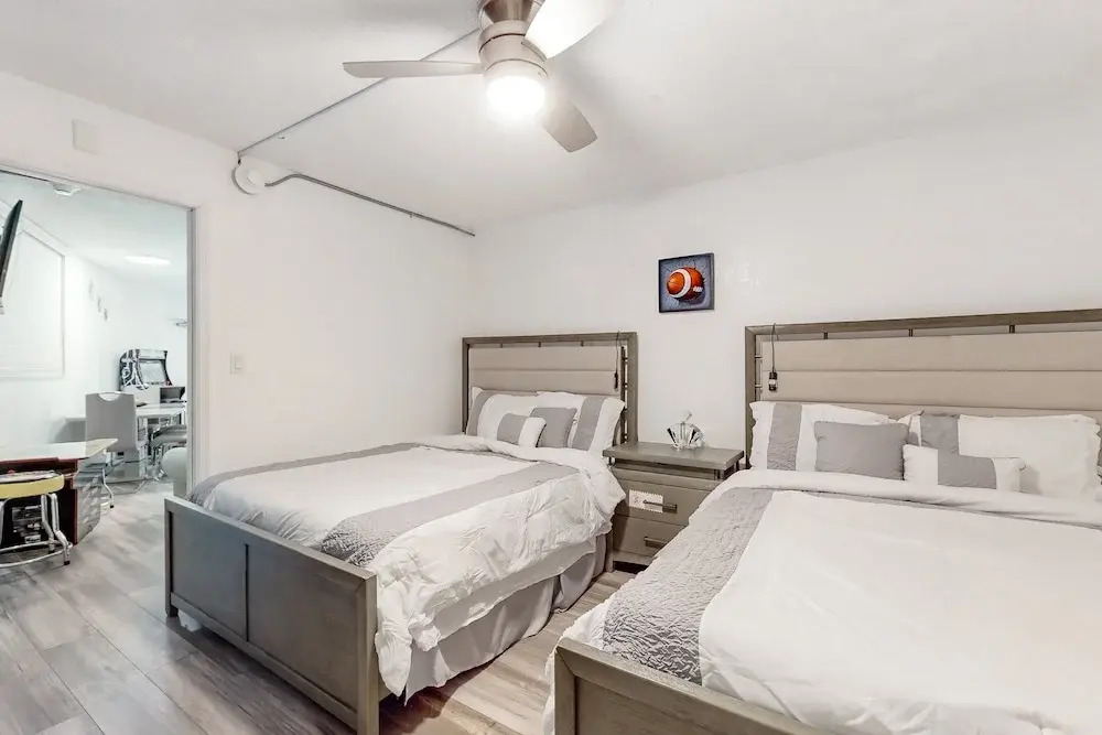 Daytona Hawaiian Inn 431