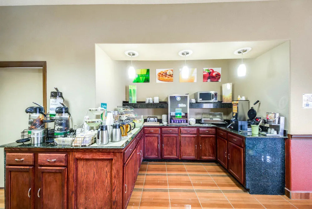 Quality Inn & Suites Eagle Pass