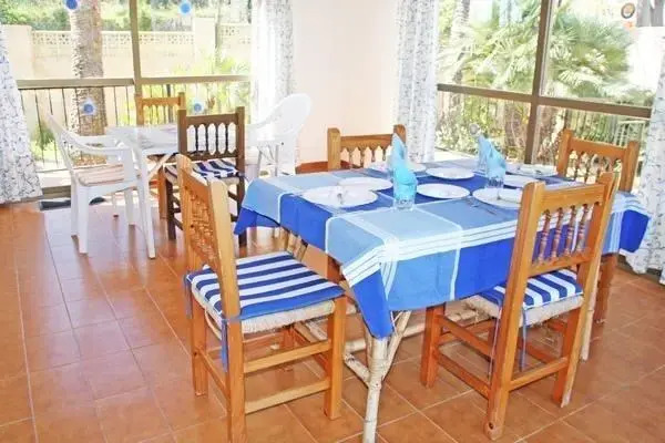 Villa Perles