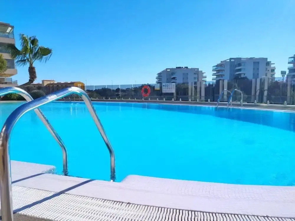 Elegant Apartment Near La Zenia