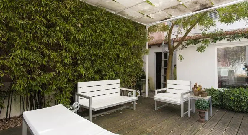 Feels Like Home - Estrela Flat with Terrace