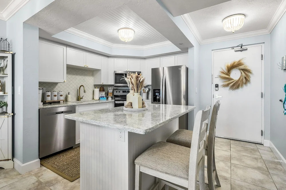 Beach Villas # 505 - Bogo24 2 Bedroom Condo by RedAwning