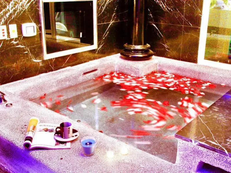 Ya Nold Hot Spring Hotel