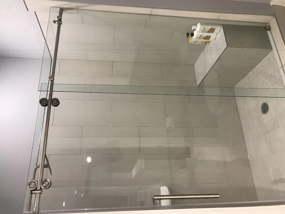 Brand New Townhouse next to Downtown
