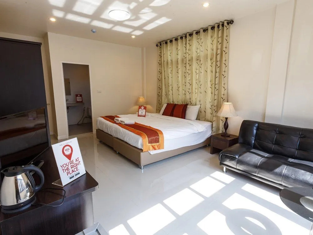 NIDA Rooms Changmoi 11 Prince