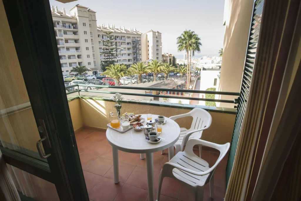 Ohasis Boutique Suites