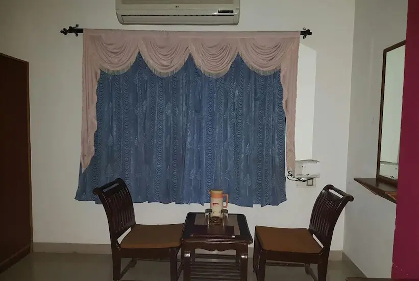 Hotel Rajpal Palace