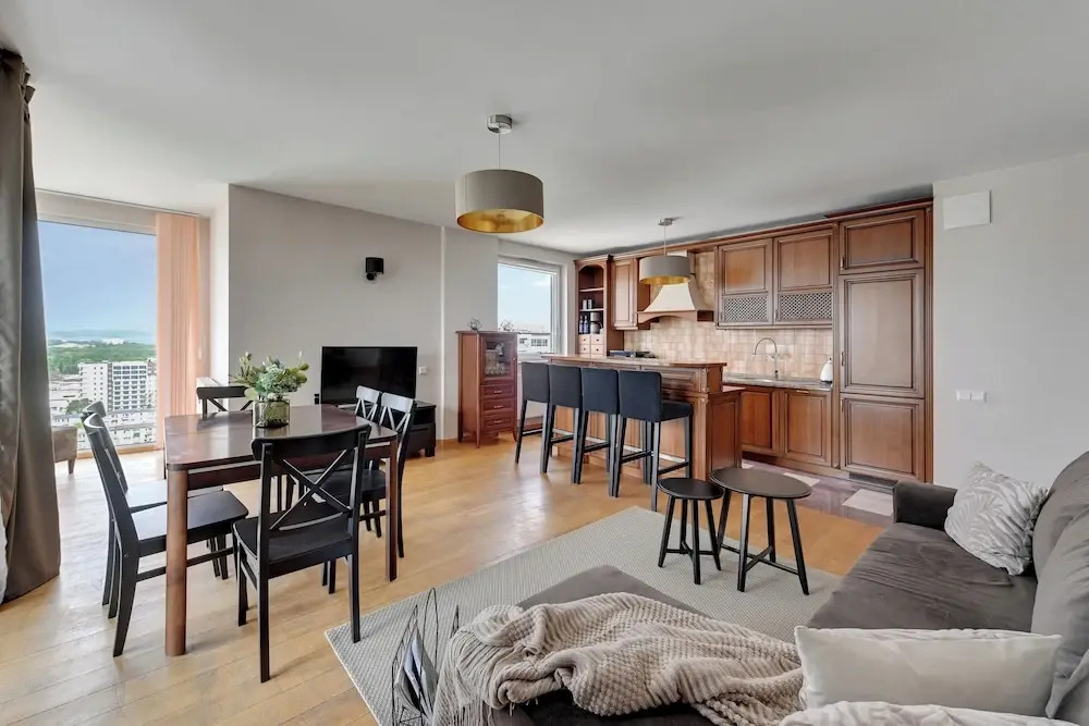 Top Floor z Widokiem na Morze by Downtown Apartments