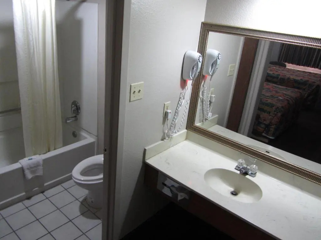 Hallmark Inn & Suites Newly Renovated Rooms San Antonio Northeast