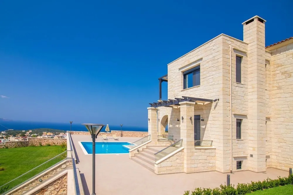 Levanda Luxury Stone Villa