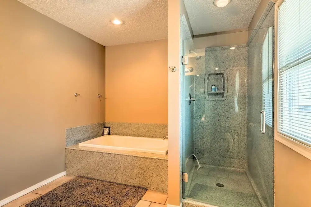 Charming Craftsman Home in Downtown Bartlesville!
