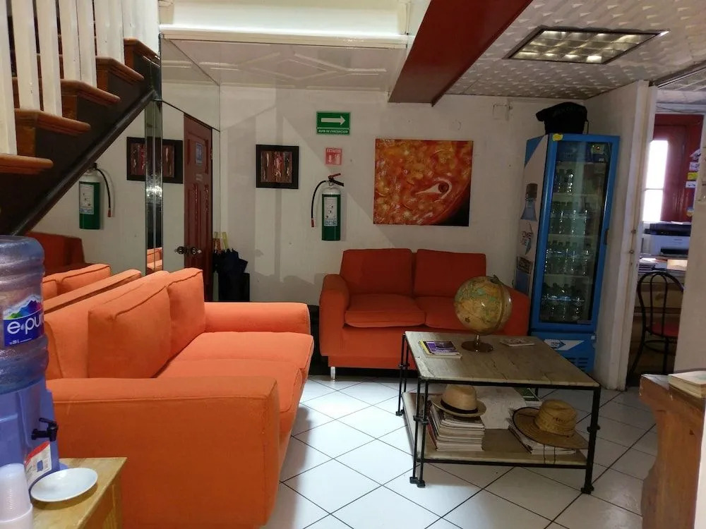 Anys Hostal
