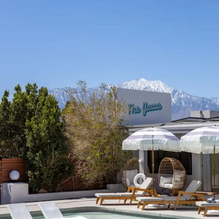 The Yucca Hotel Villa - Entire Buyout