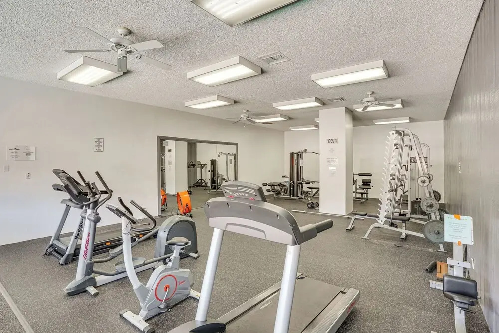 Steps to Csulb: Cozy Condo w/ Pool Access!