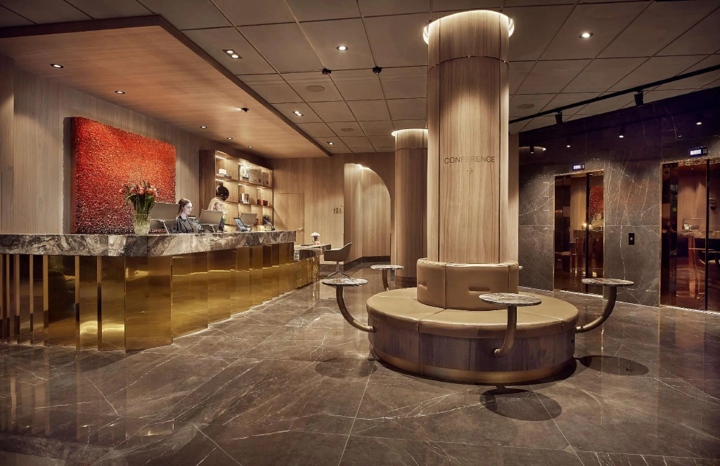 Hotel Riverton