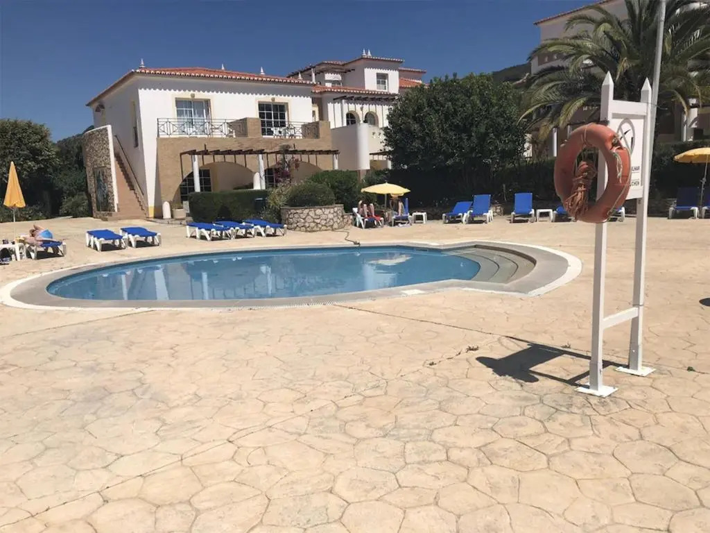 Waterside 3 Bedroom Sea View