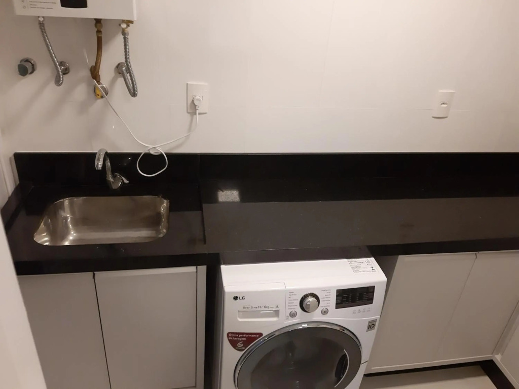 Apartamento fino acabamento 3 suítes e 2 garagens