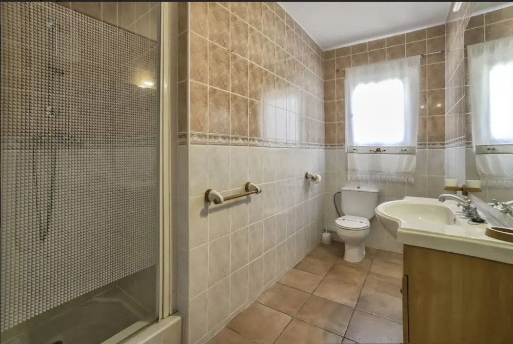 Villa - 3 Bedrooms with Pool and WiFi - 107478
