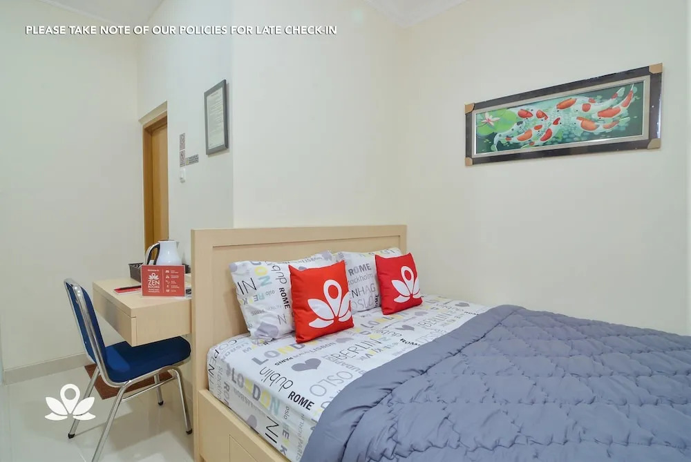 ZEN Rooms Near Stasiun Sudirman