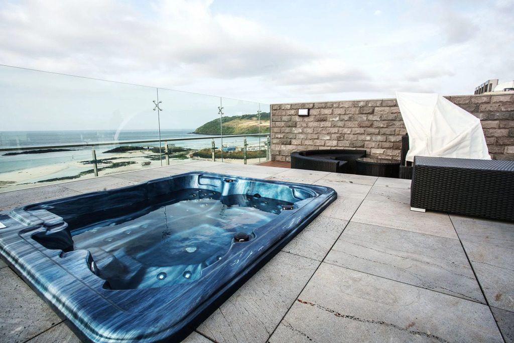 Gloucester Hotel Hamdeok