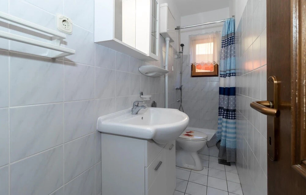 Stunning Apartment in Crikvenica With Outdoor Swimming Pool, Wifi and 2 Bedrooms